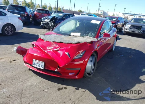 2018 Tesla Model 3 Long Range/Mid Range from USA, damaged, VIN 5YJ3E1EA7JF052671